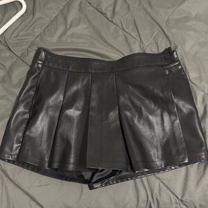 Black Pleated Leather Mini Skirt